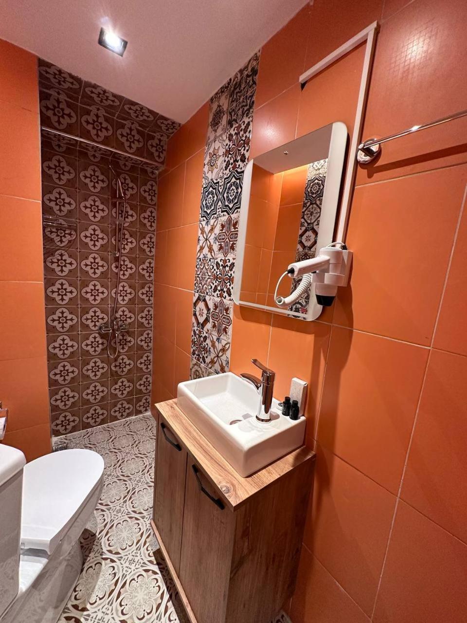 Taksim Rexxee Istanbul Istiklal Hotel מראה חיצוני תמונה